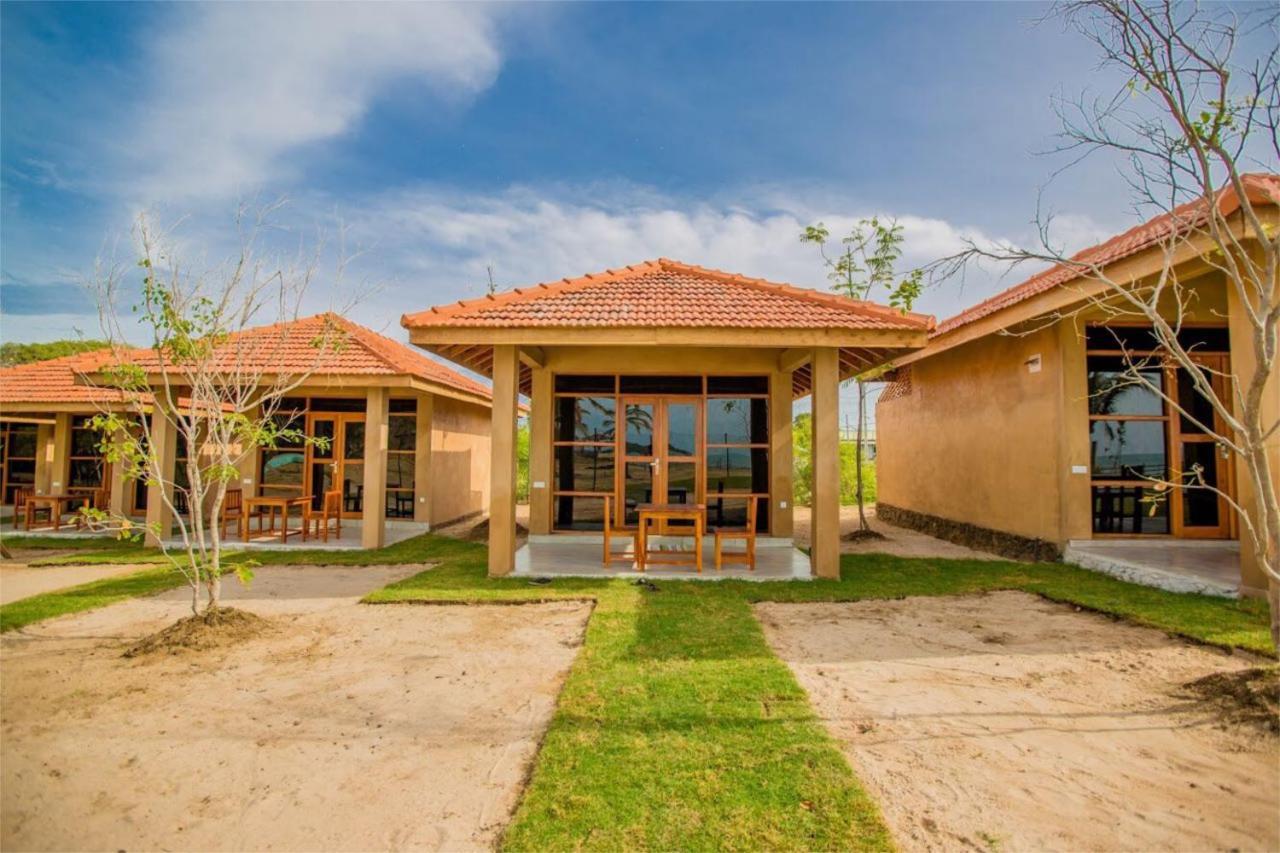 Nikara Nature Resort Baía de Arugam Exterior foto