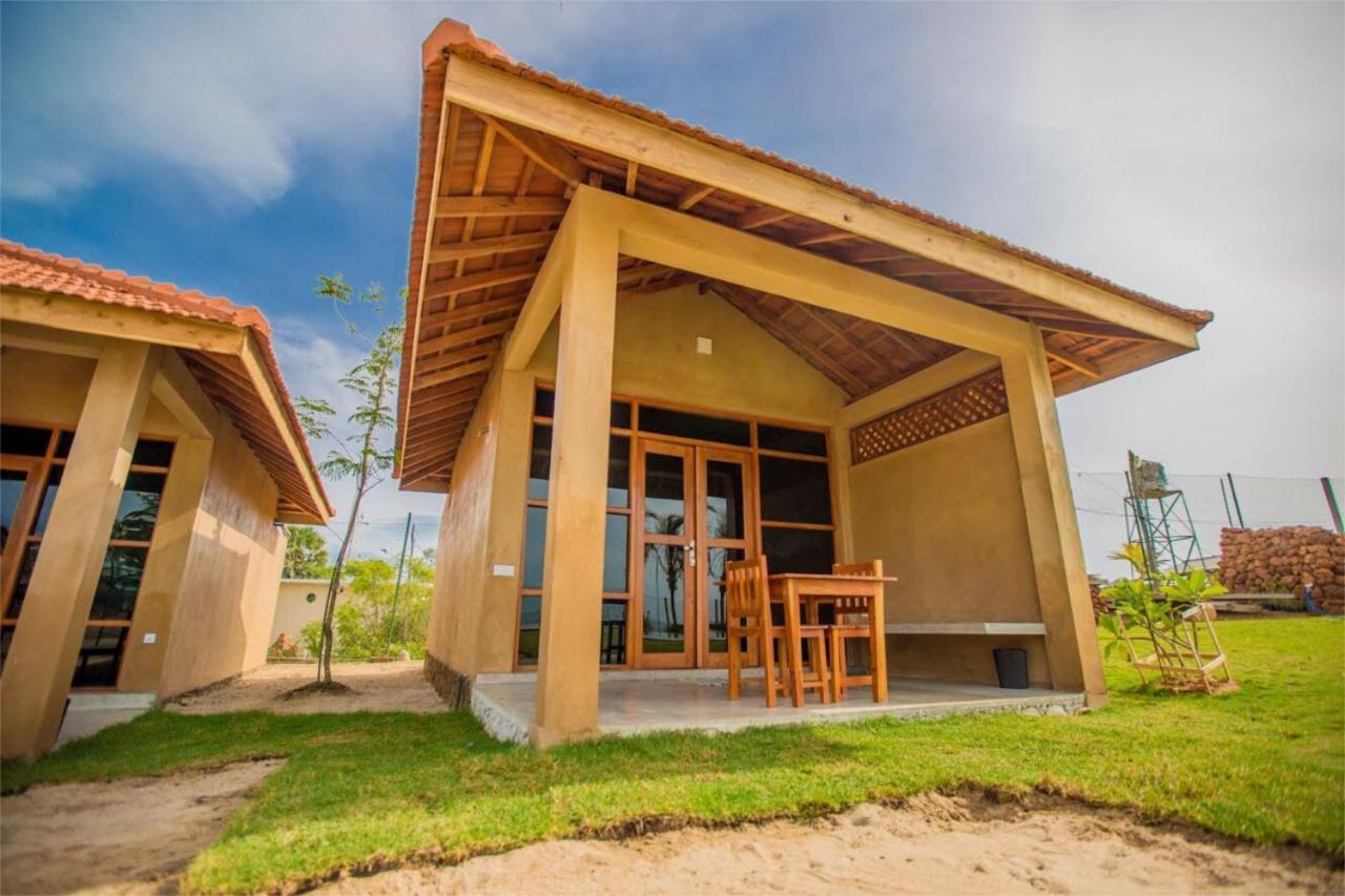Nikara Nature Resort Baía de Arugam Exterior foto